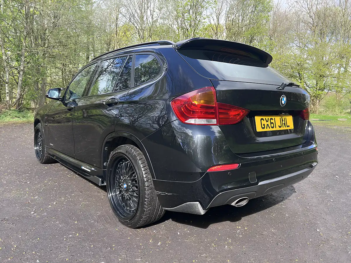 Used 2011 BMW X1 S18i Black - Interior and Exterior details 12
