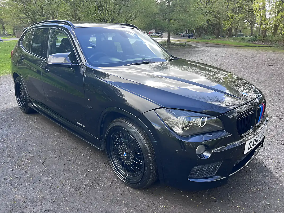 Used 2011 BMW X1 S18i Black - Interior and Exterior details 8