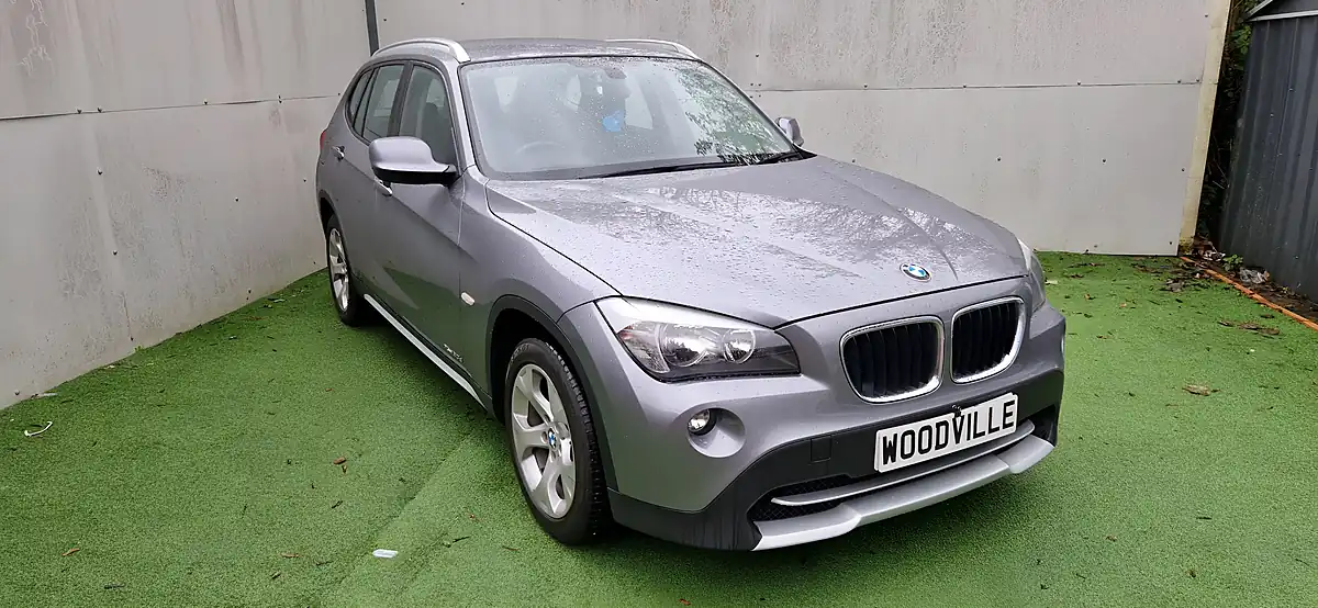 Used 2011 BMW X1 Se Grey - Interior and Exterior details 3