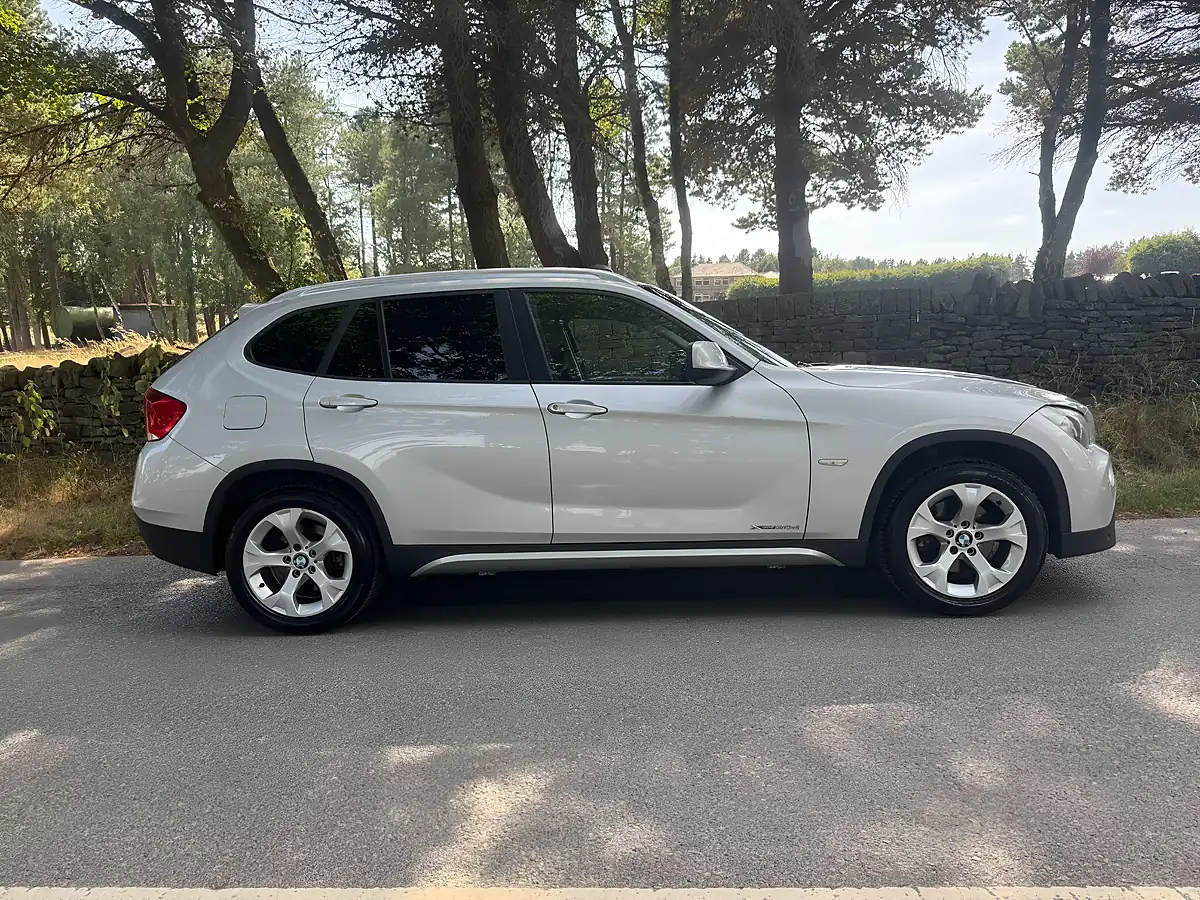 Used 2011 BMW X1 Se Silver - Interior and Exterior details 4