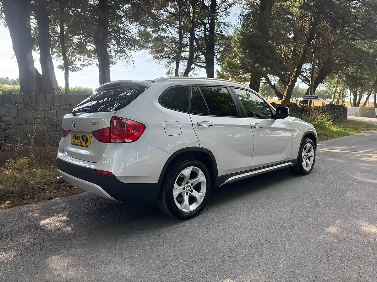 Used 2011 BMW X1 Se Silver - Interior and Exterior details 7