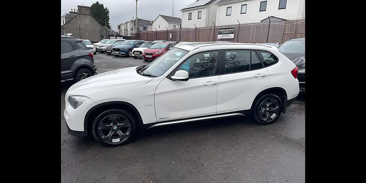 Used 2011 BMW X1 Se White - Interior and Exterior details 7