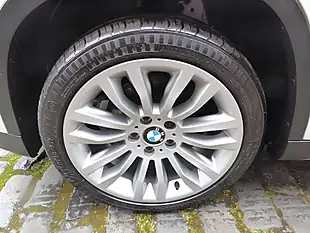 Used 2011 BMW X1 Se White - Interior and Exterior details 9