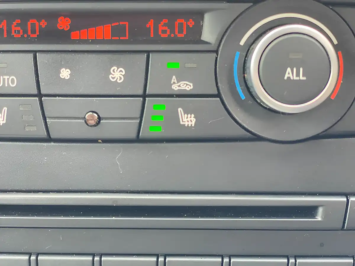 Used 2011 BMW X3 M Sport Silver - Interior and Exterior details 5