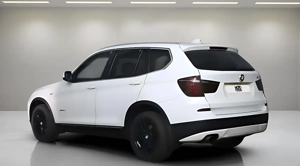 Used 2011 BMW X3 Se Xdrive White - Interior and Exterior details 10