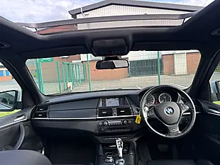 Used 2011 BMW X5 M Blue - Interior and Exterior details 16