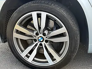 Used 2011 BMW X5 M Blue - Interior and Exterior details 20