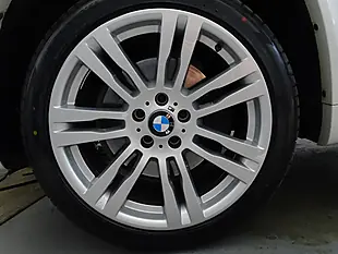 Used 2011 BMW X5 M Sport Alpine White - Interior and Exterior details 19