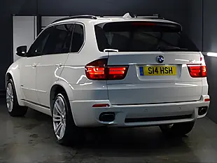 Used 2011 BMW X5 M Sport Alpine White - Interior and Exterior details 8