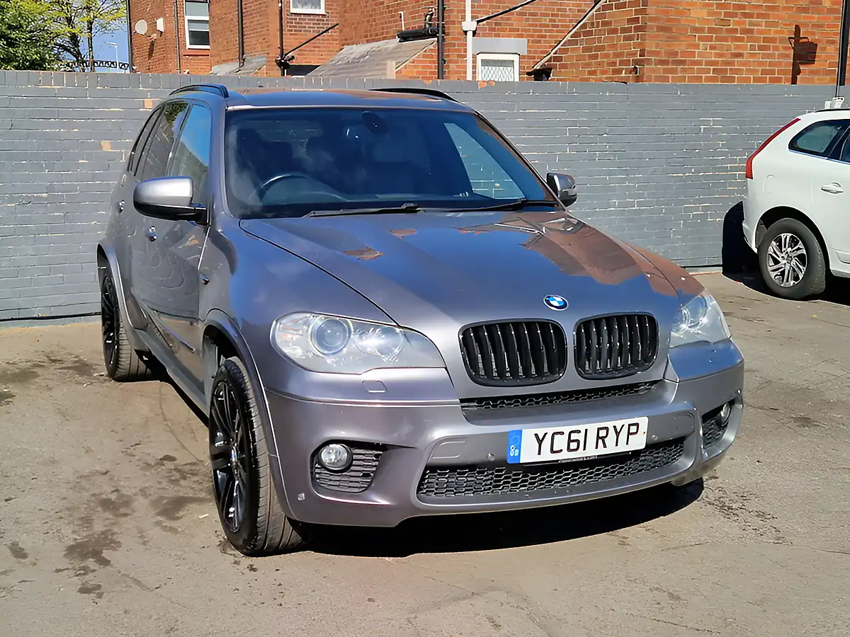 Used 2011 BMW X5 M Sport Grey - Interior and Exterior details 3
