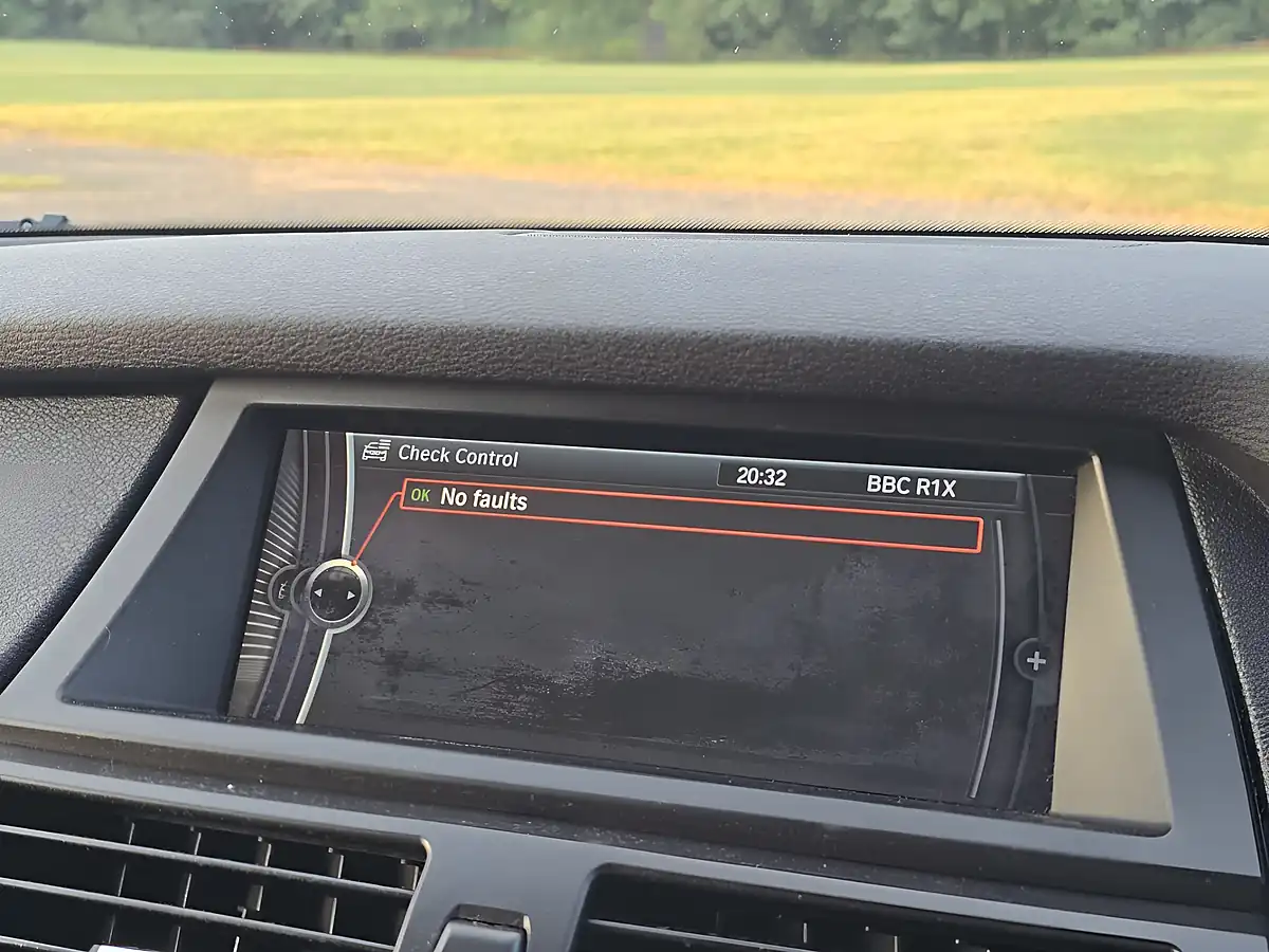 Used 2011 BMW X5 Se Black - Interior and Exterior details 19