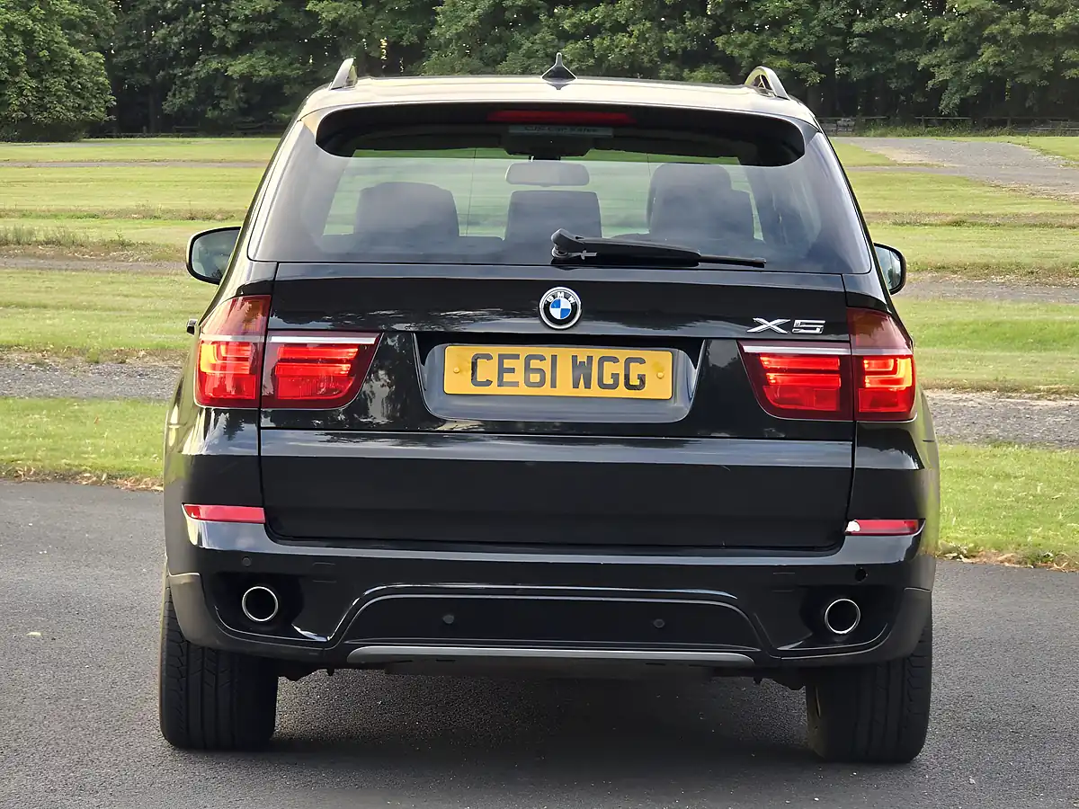 Used 2011 BMW X5 Se Black - Interior and Exterior details 3