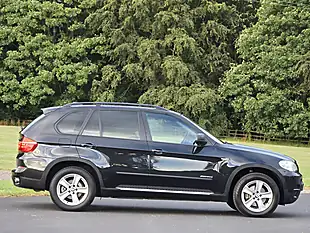 Used 2011 BMW X5 Se Black - Interior and Exterior details 7