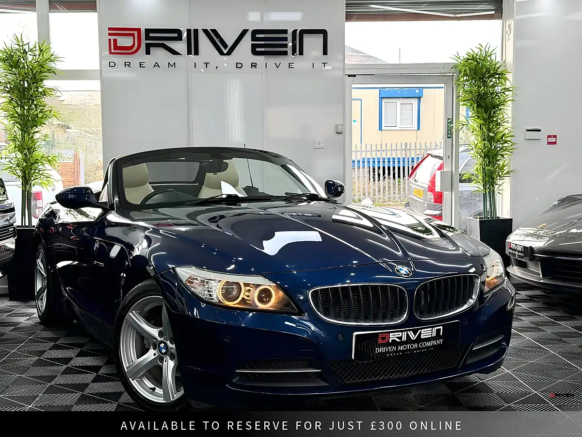 Used 2011 BMW Z4 Convertible Blue - Interior and Exterior details 7