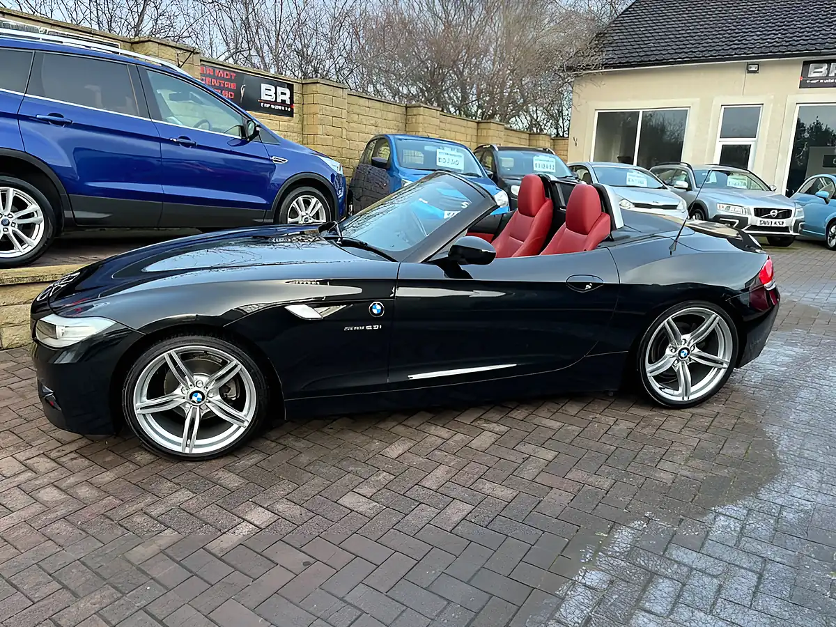 Used 2011 BMW Z4 M Sport Black - Interior and Exterior details 10