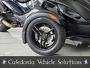 Used 2011 Can-Am Spyder RS Yellow - Interior and Exterior details 6