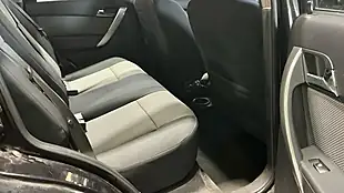 Used 2011 Chevrolet Aveo Lt Black - Interior and Exterior details 11