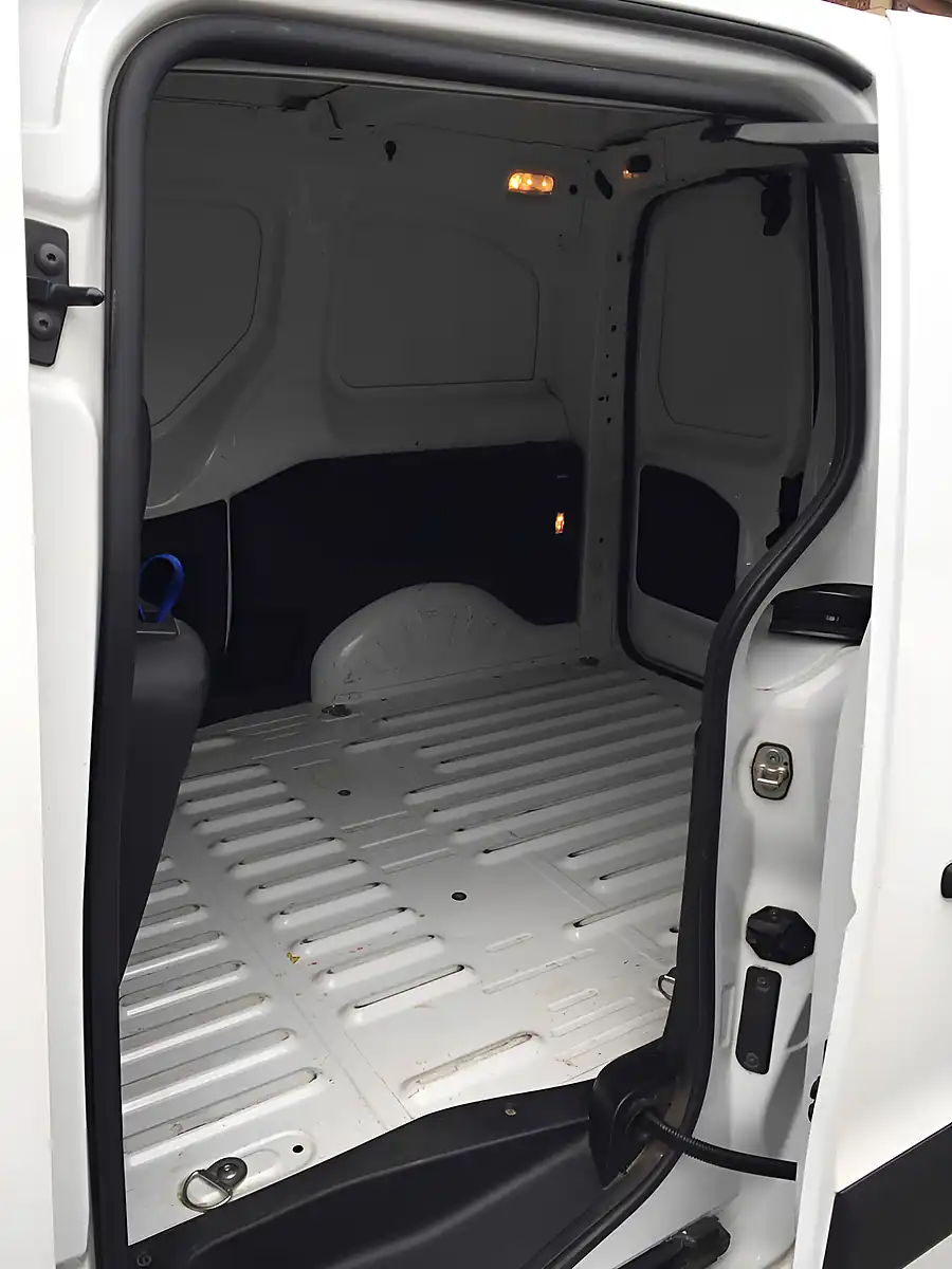 Used 2011 Citroen Berlingo 625 Enterprise White - Interior and Exterior details 11