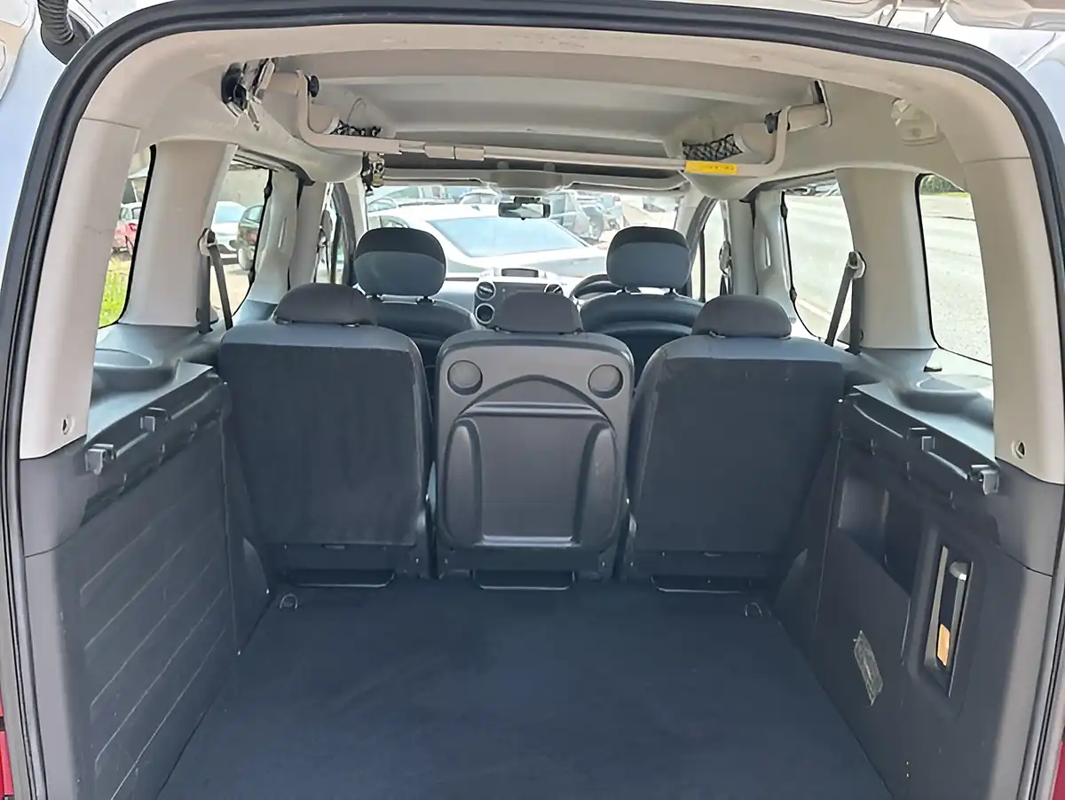 Used 2011 Citroen Berlingo Multispace Xtr Silver - Interior and Exterior details 10