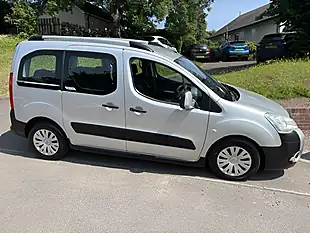 Used 2011 Citroen Berlingo Multispace Xtr Silver - Interior and Exterior details 4