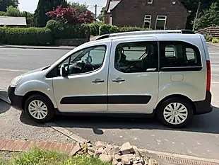 Used 2011 Citroen Berlingo Multispace Xtr Silver - Interior and Exterior details 5