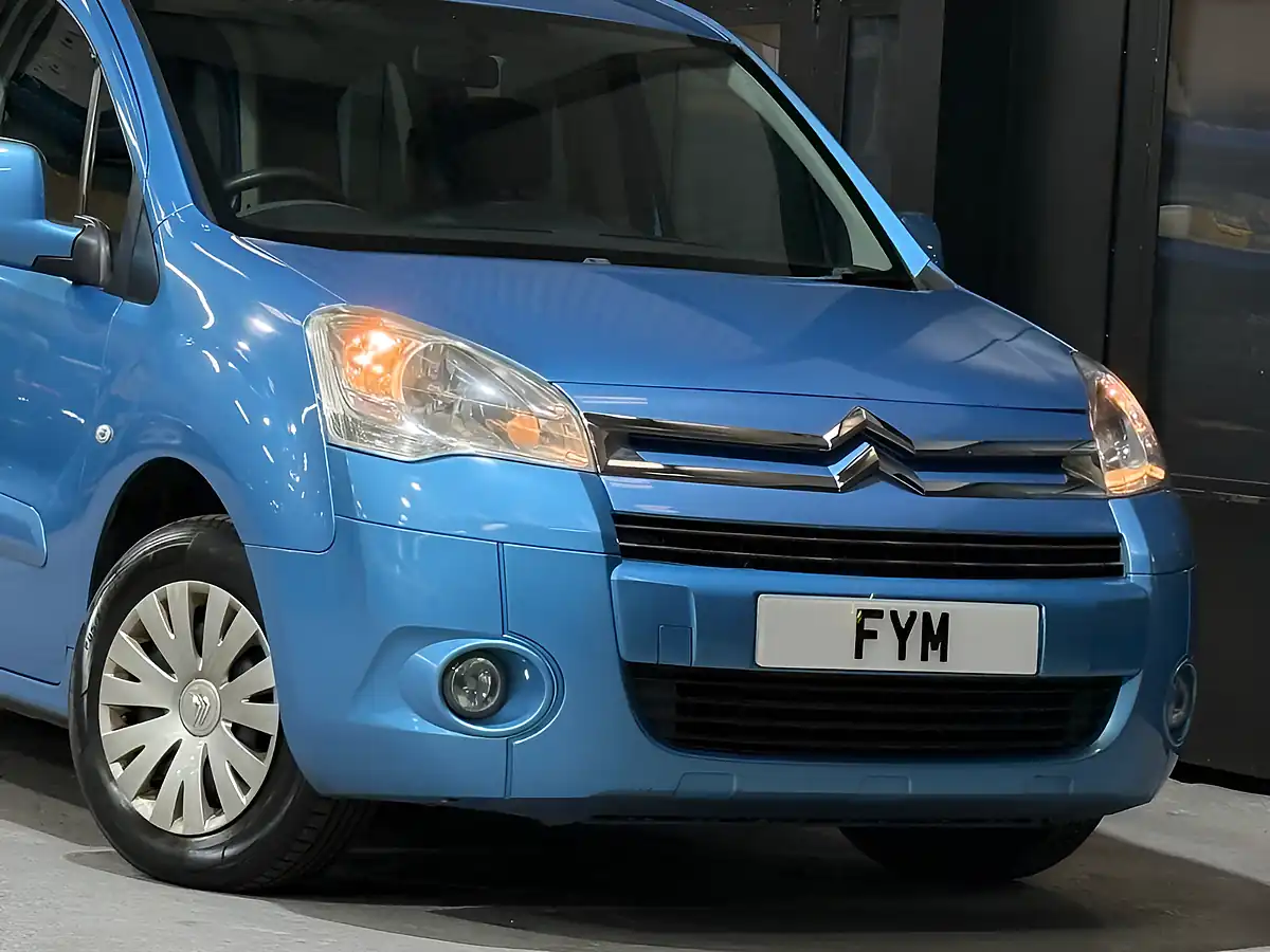 Used 2011 Citroen Berlingo Vtr Multispace Blue - Interior and Exterior details 19