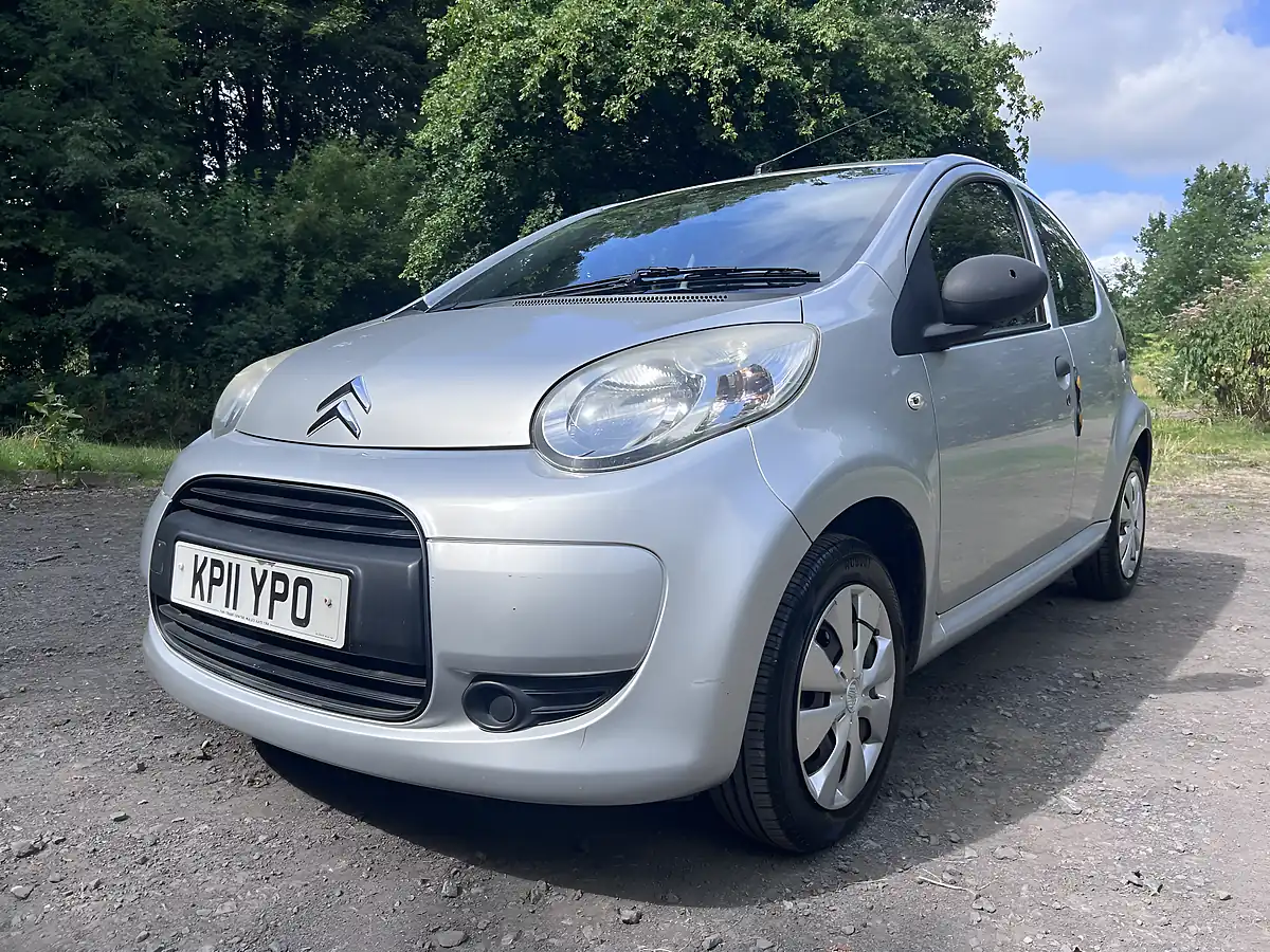 Used 2011 Citroen C1 Vt Grey - Interior and Exterior details 10