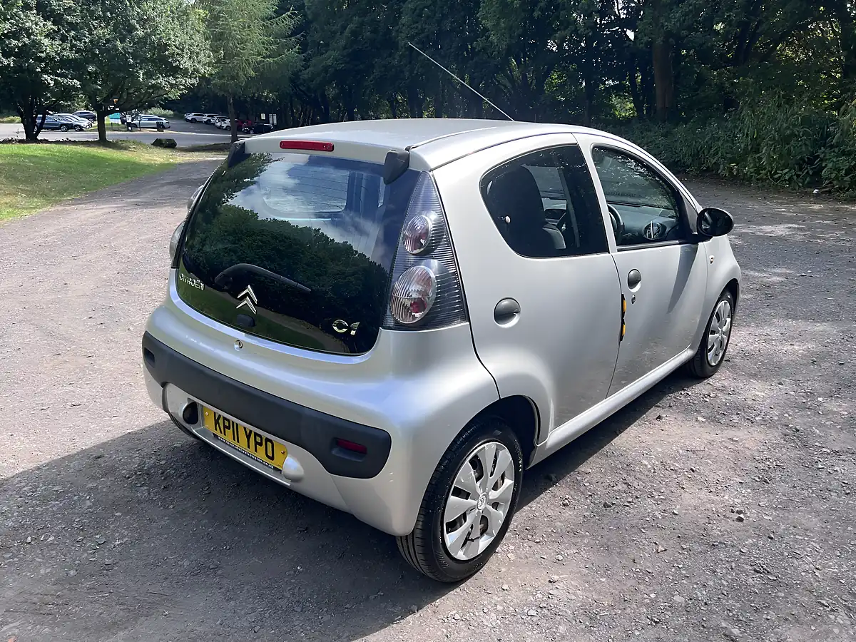 Used 2011 Citroen C1 Vt Grey - Interior and Exterior details 6