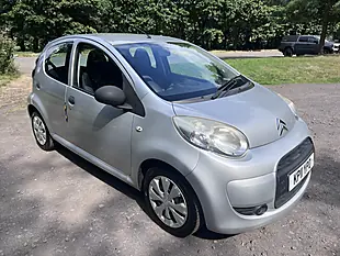 Used 2011 Citroen C1 Vt Grey - Interior and Exterior details 8