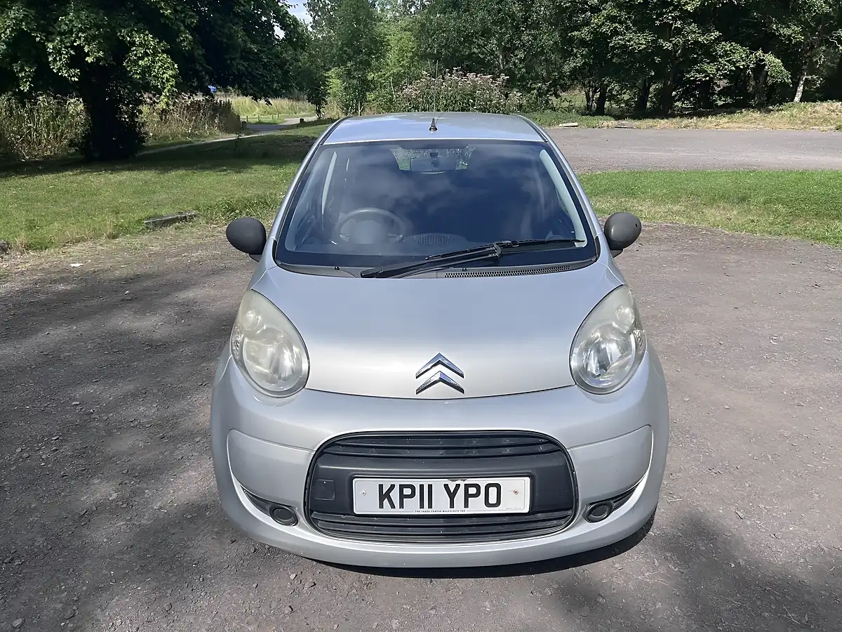 Used 2011 Citroen C1 Vt Grey - Interior and Exterior details 9