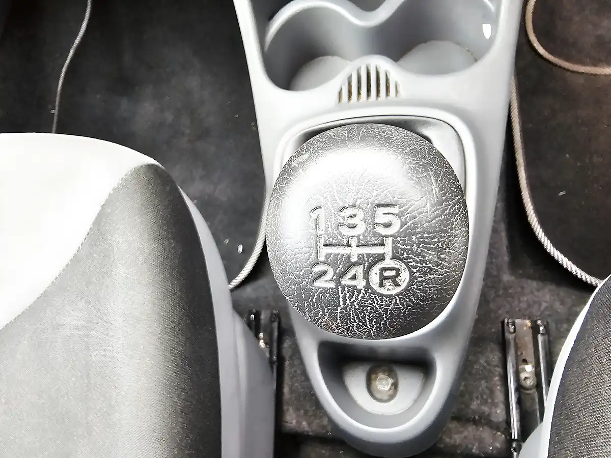 Used 2011 Citroen C1 Vtr Black - Interior and Exterior details 11