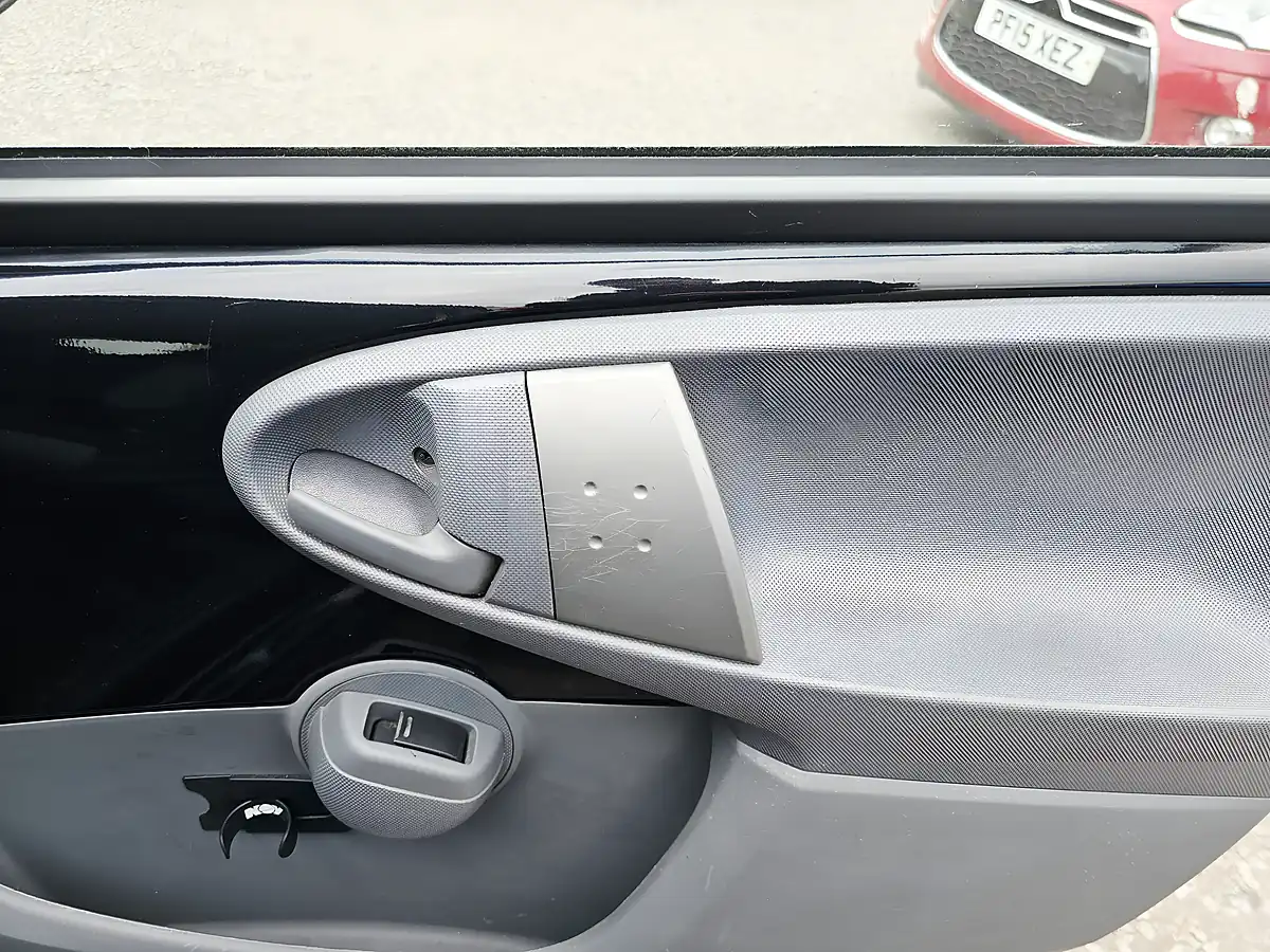 Used 2011 Citroen C1 Vtr Black - Interior and Exterior details 14