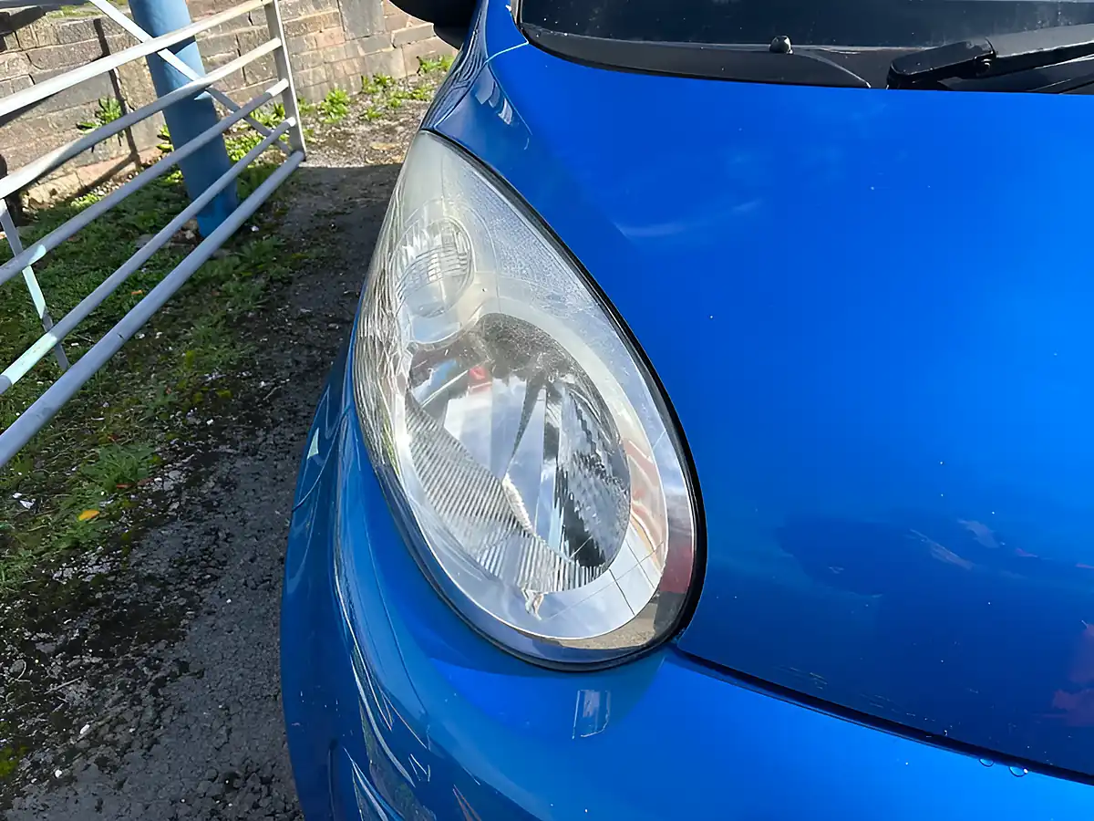 Used 2011 Citroen C1 Vtr Blue - Interior and Exterior details 11