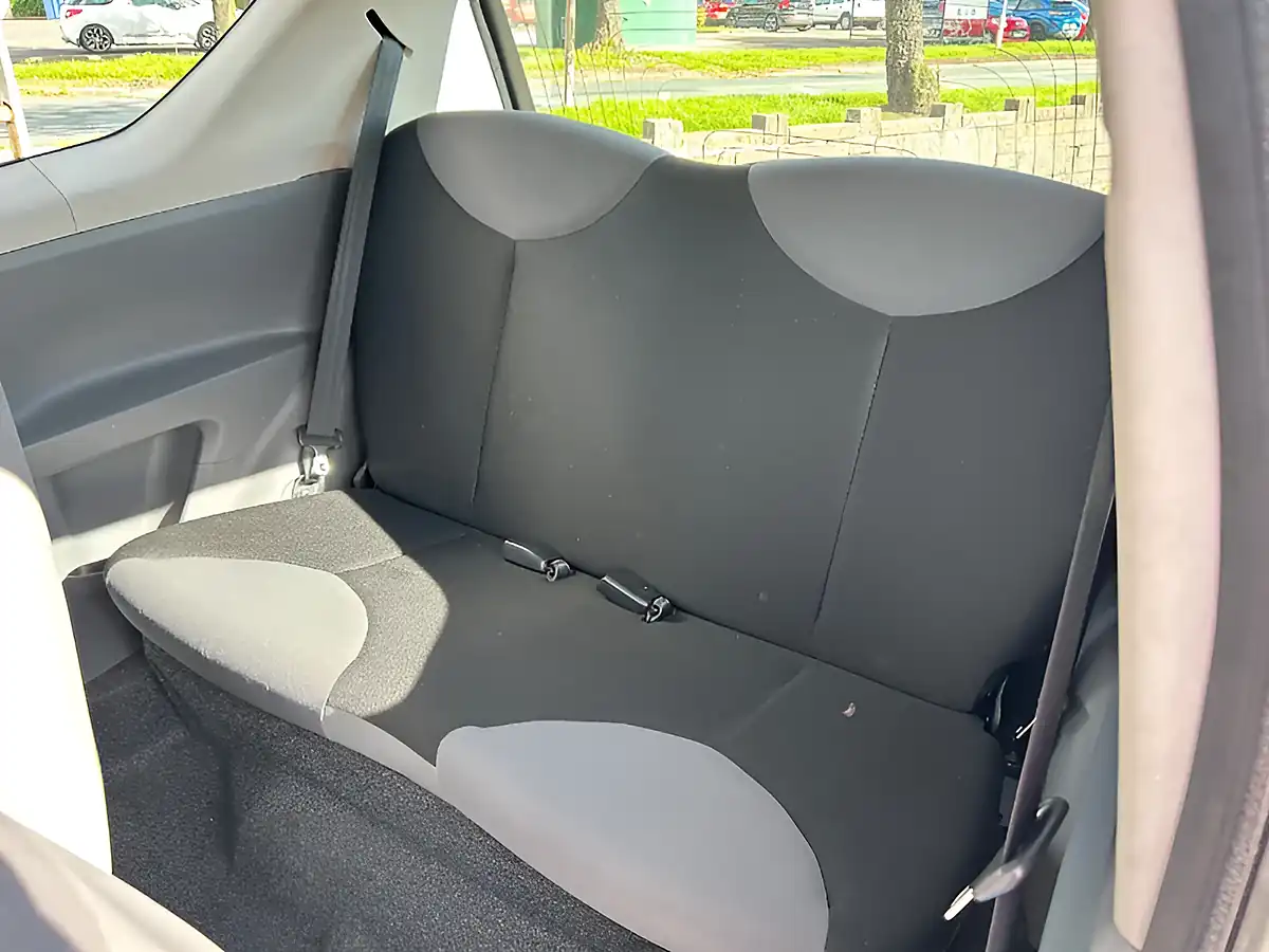 Used 2011 Citroen C1 Vtr Blue - Interior and Exterior details 14