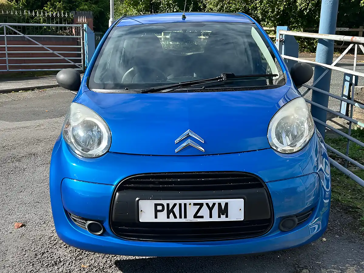Used 2011 Citroen C1 Vtr Blue - Interior and Exterior details 9
