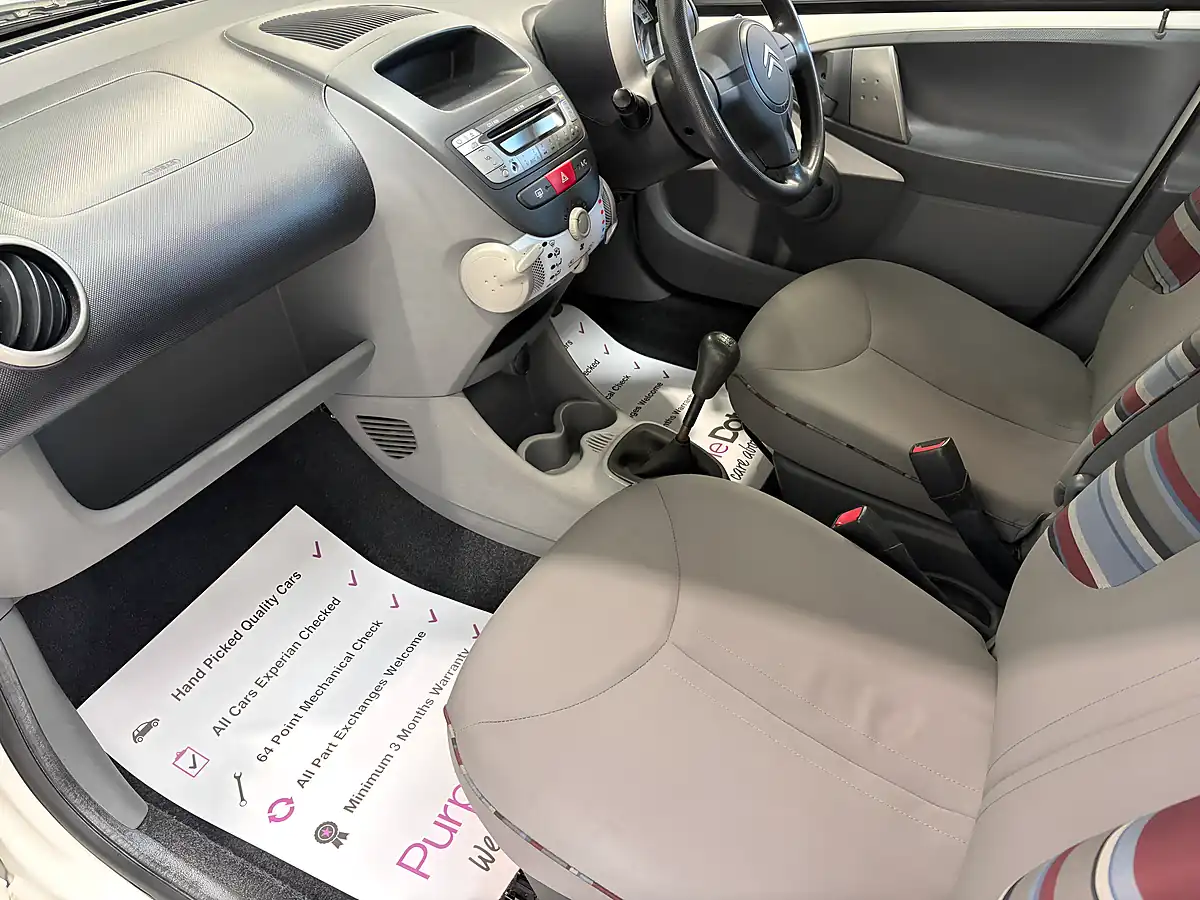 Used 2011 Citroen C1 Vtr+ White - Interior and Exterior details 12