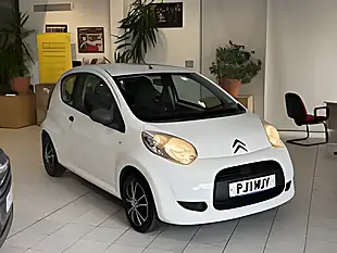 Used 2011 Citroen C1 Vtr White - Interior and Exterior details 2