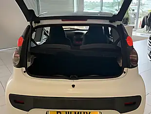 Used 2011 Citroen C1 Vtr White - Interior and Exterior details 7