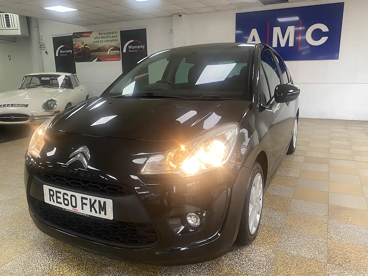 Used 2011 Citroen C3 Airdream + Black - Front View