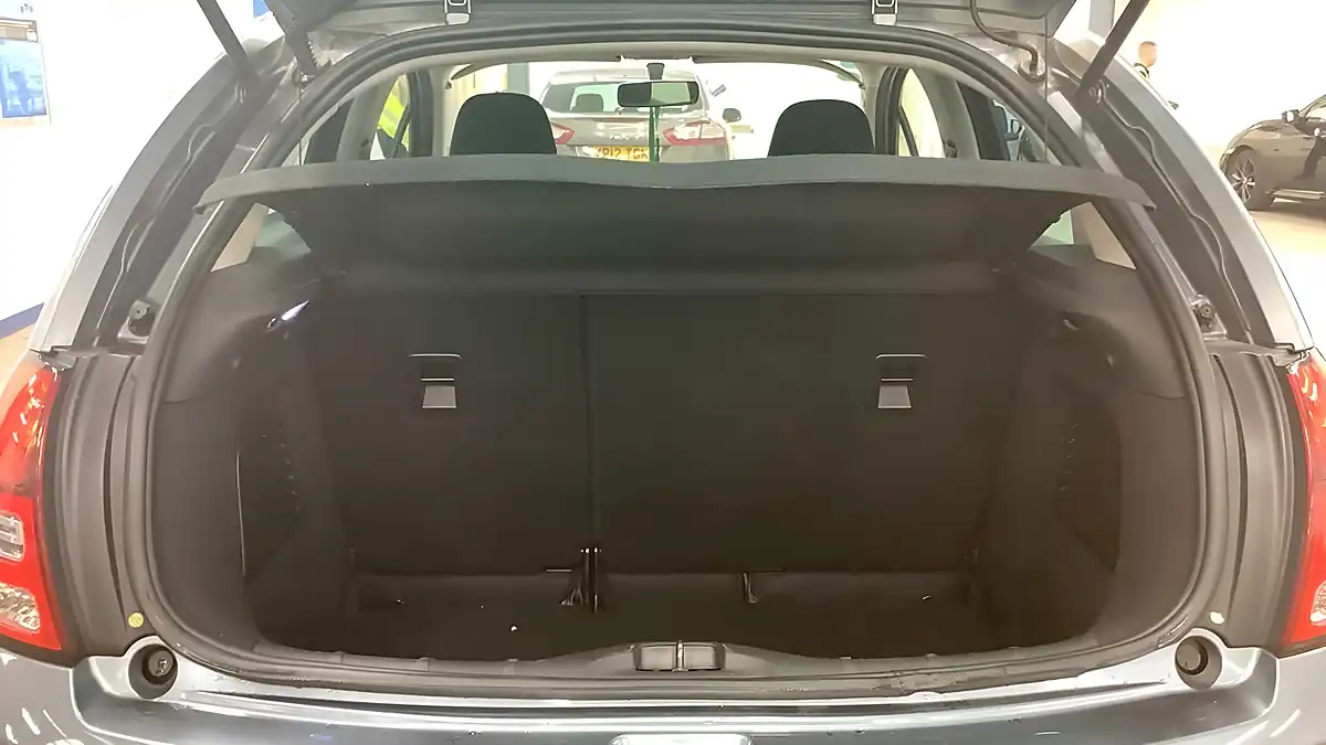 Used 2011 Citroen C3 Exclusive Grey - Interior and Exterior details 7