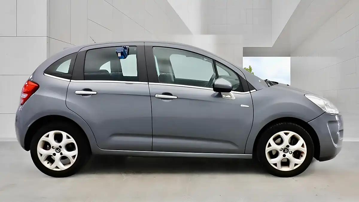 Used 2011 Citroen C3 Exclusive Grey - Interior and Exterior details 9