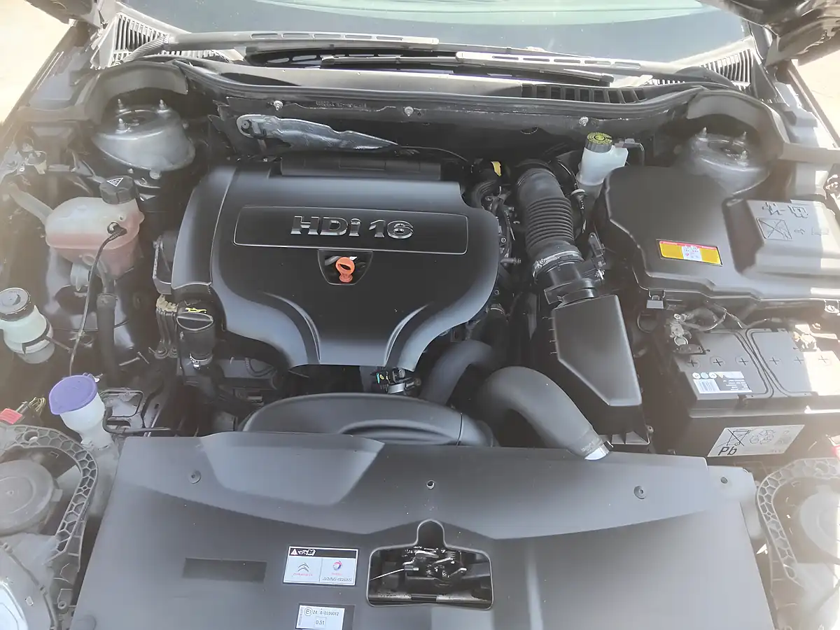Used 2011 Citroen C5 Vtr+ Nav Grey - Interior and Exterior details 16