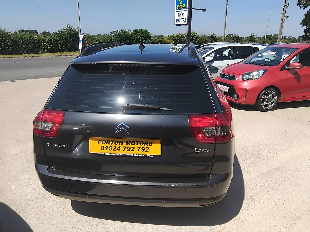 Used 2011 Citroen C5 Vtr+ Nav Grey - Interior and Exterior details 9