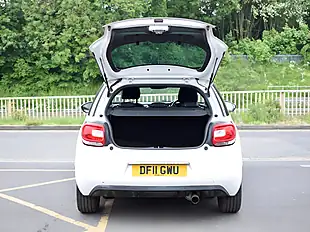 Used 2011 Citroen DS3 Dstyle Plus White - Interior and Exterior details 7