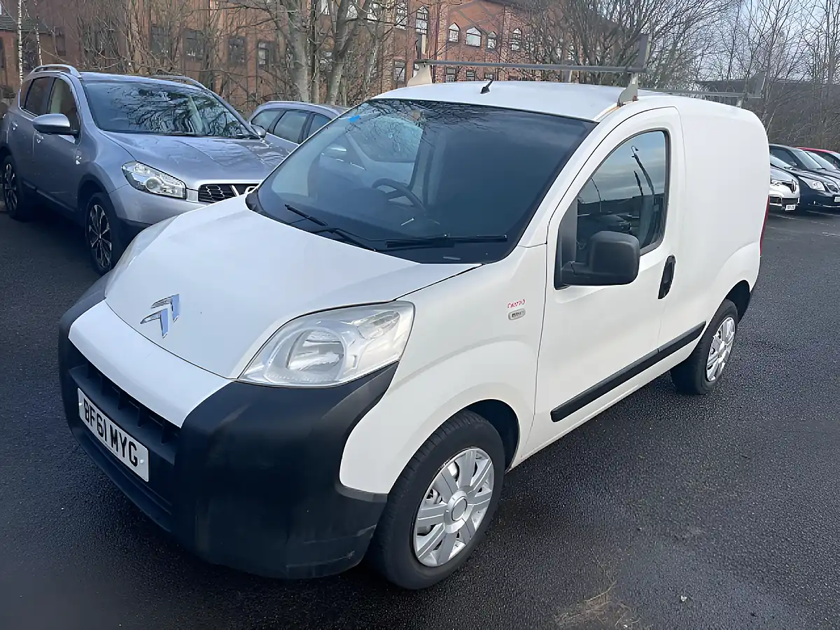 Used 2011 Citroen Nemo Lx White - Interior and Exterior details 3