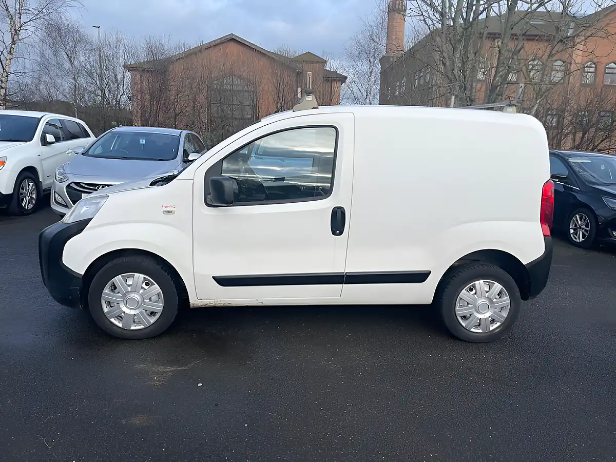 Used 2011 Citroen Nemo Lx White - Interior and Exterior details 5