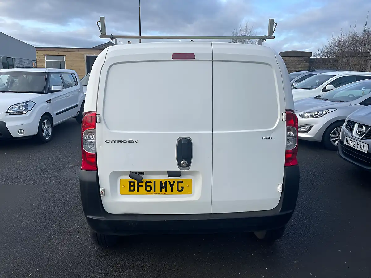 Used 2011 Citroen Nemo Lx White - Interior and Exterior details 8