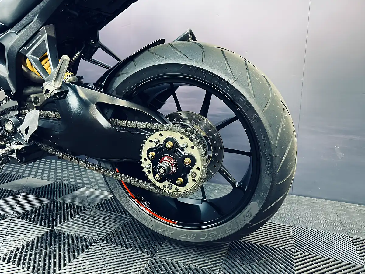 Used 2011 Ducati Monster Evo Black - Interior and Exterior details 11