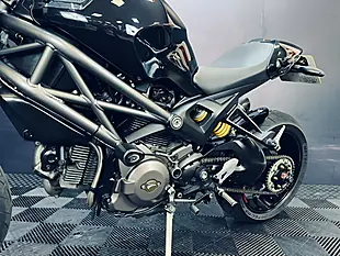 Used 2011 Ducati Monster Evo Black - Interior and Exterior details 12