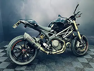 Used 2011 Ducati Monster Evo Black - Interior and Exterior details 13